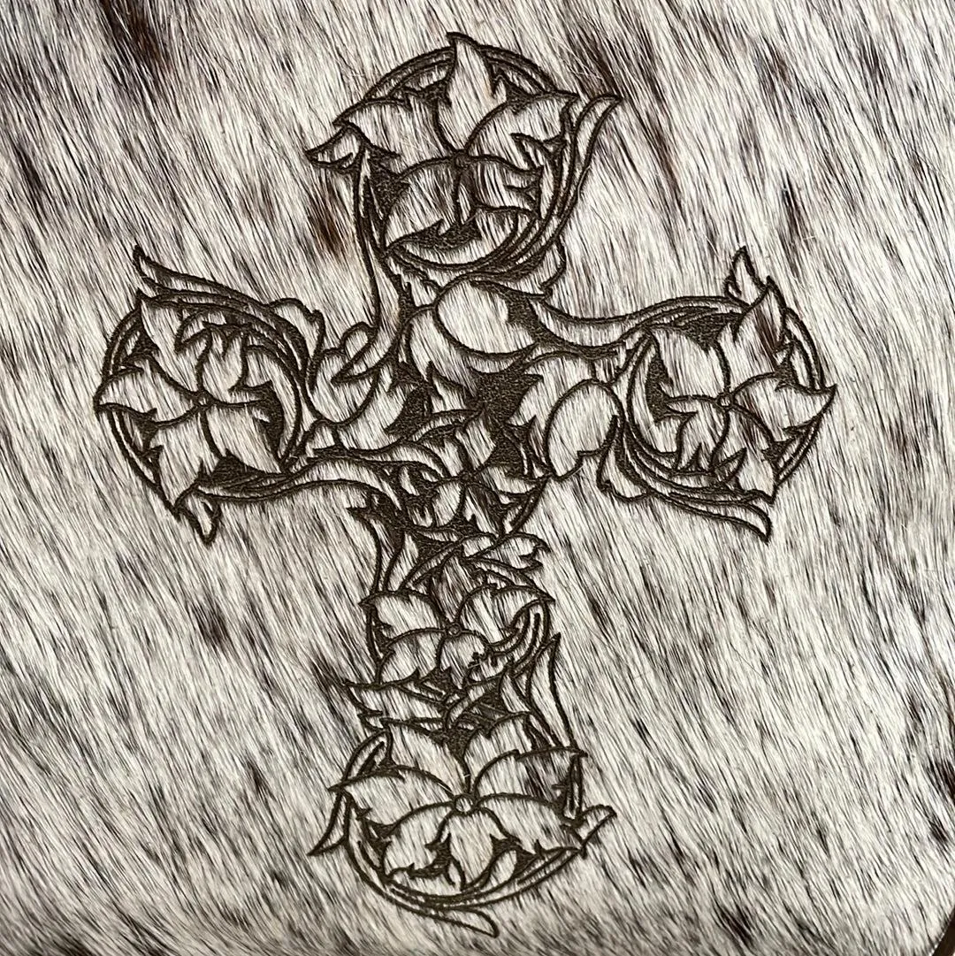 028 Gabby - Longhorn w/ Cross Design
