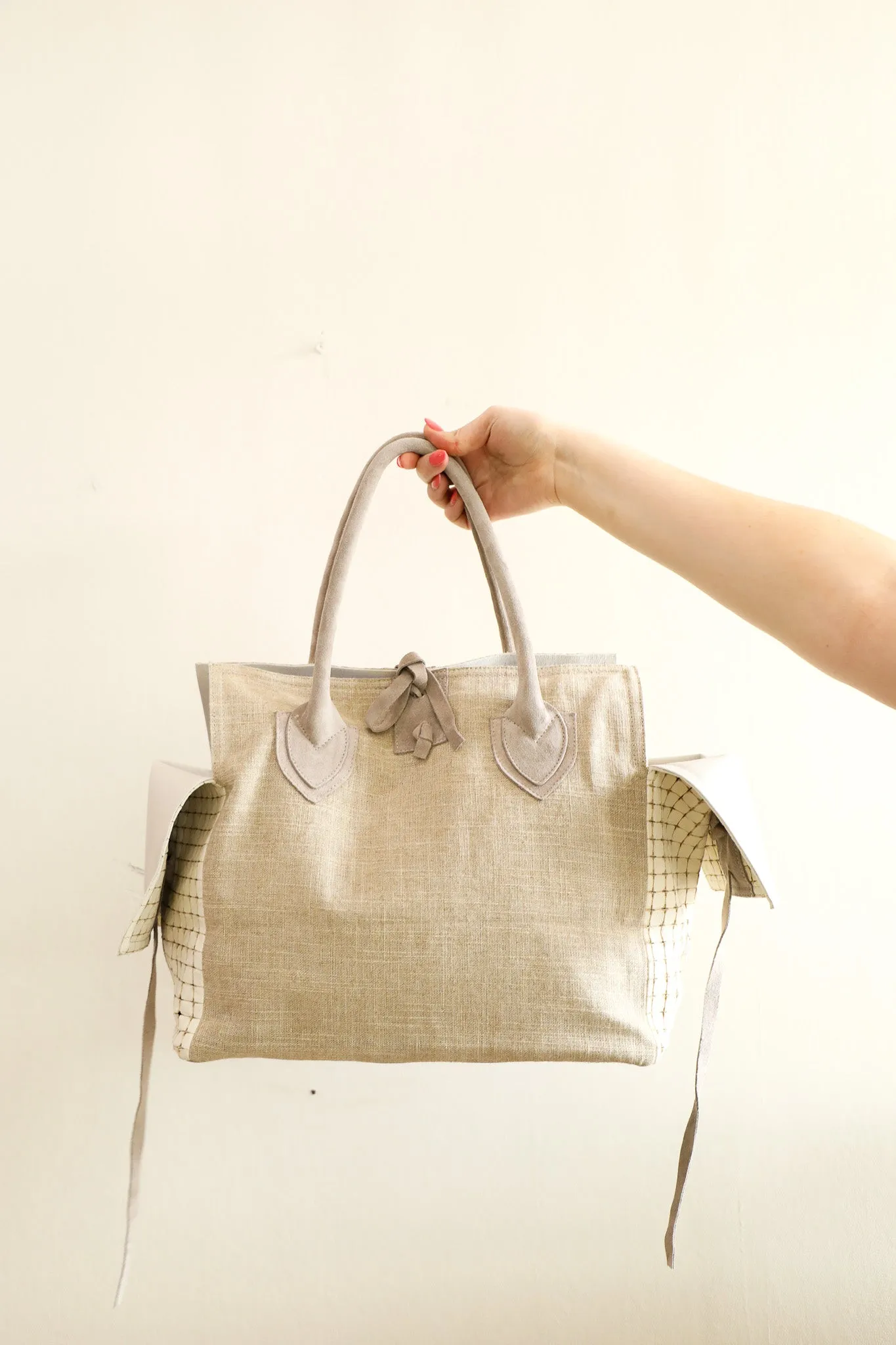 (50% OFF) Let & Her Medium Bag - Linen & Perforated White Leather