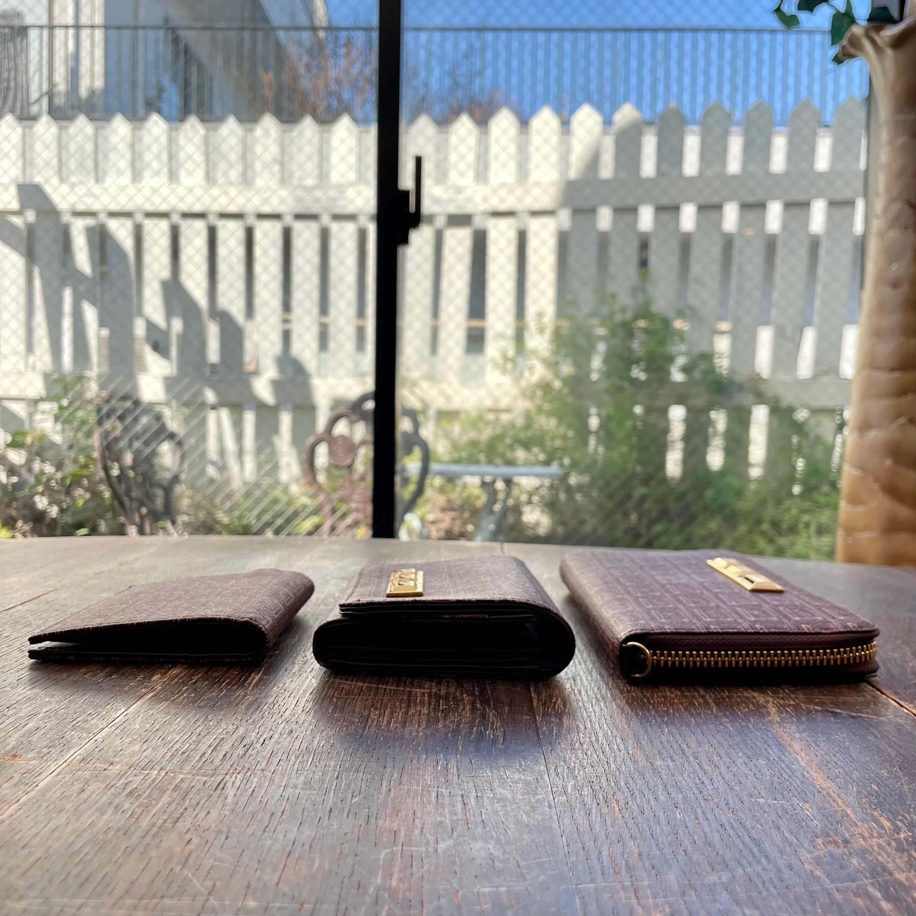 Bitter Chocolate Leather Flap Short Wallet【Japan Jewelry】
