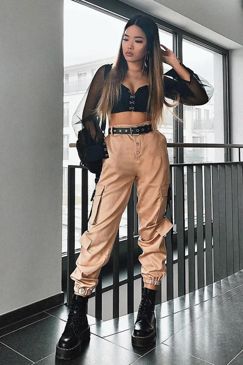 Black Hook And Eye Mesh Sleeve Crop Top - Raylen