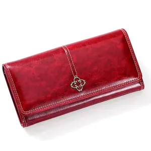 Calvaya Nova Bifold Wallet – Sleek, Practical, and Built for Everyday Use