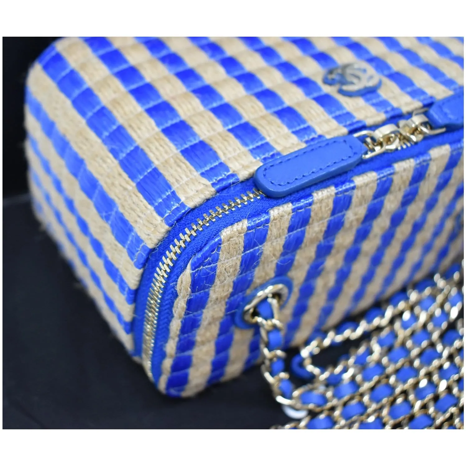 CHANEL Raffia Jute Striped Vanity Case Chain Crossbody Bag Blue - 10% OFF