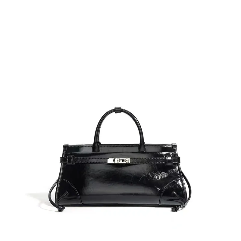 Classica Padlock Leather Tote