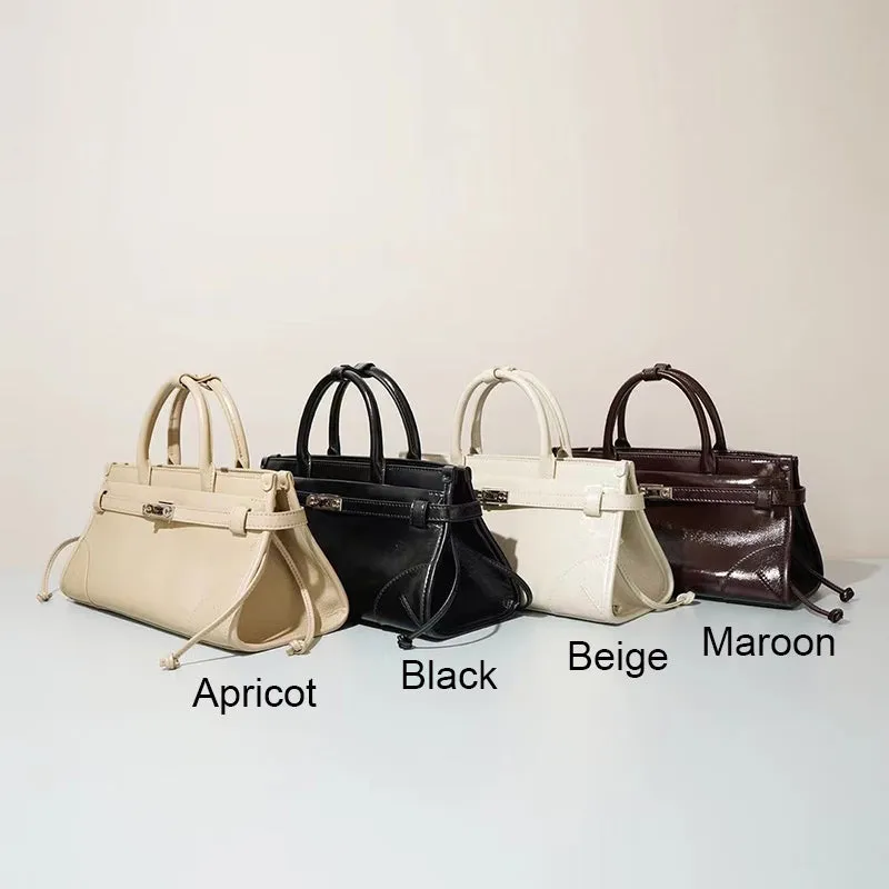 Classica Padlock Leather Tote
