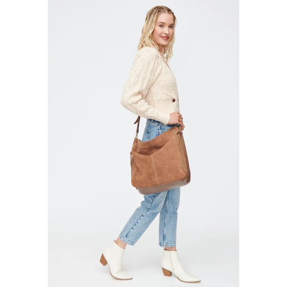 Emilia Hobo