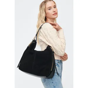 Emilia Hobo