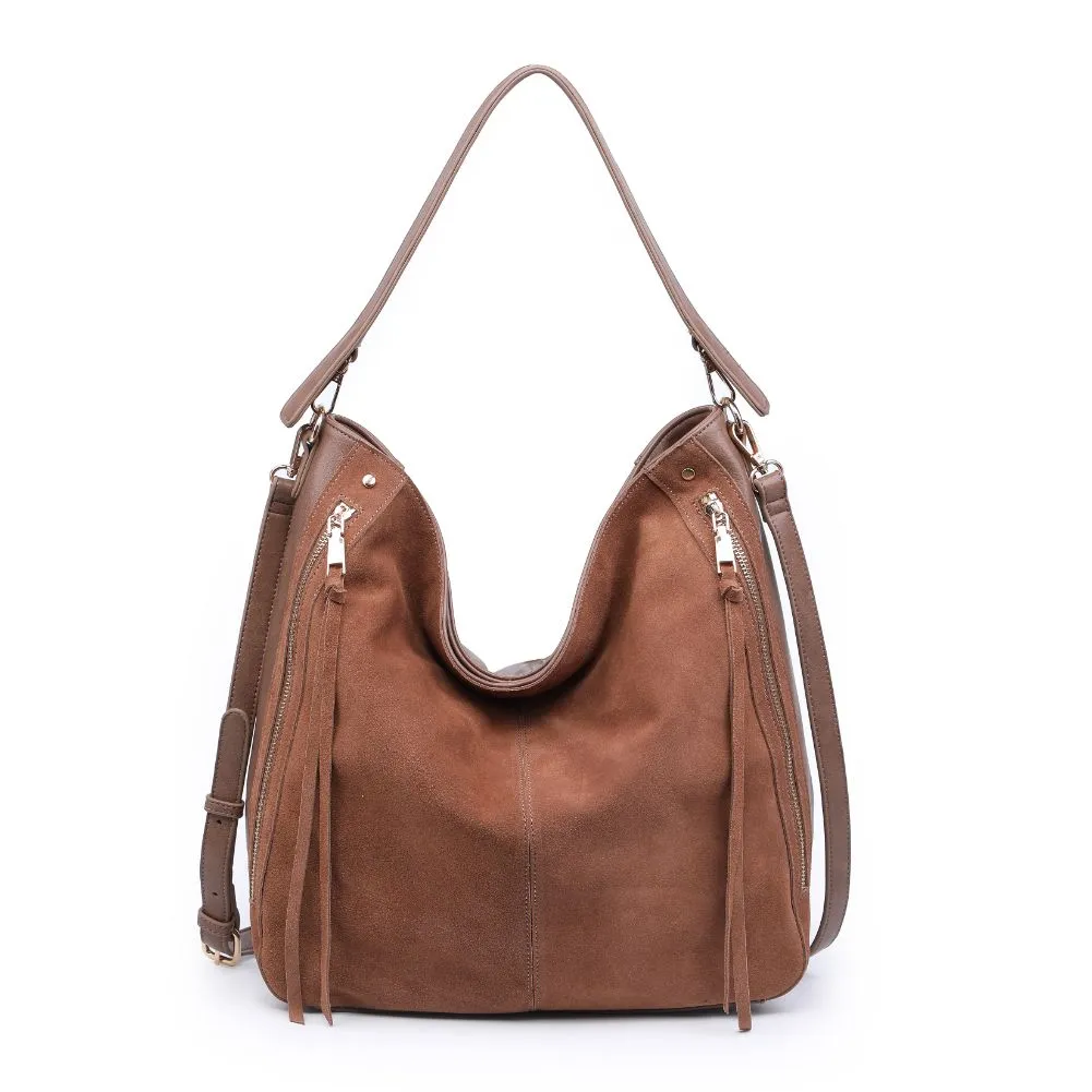 Emilia Hobo