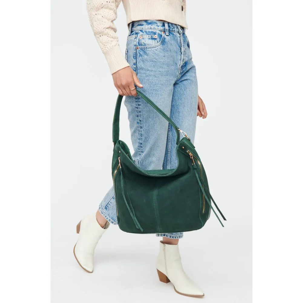Emilia Hobo