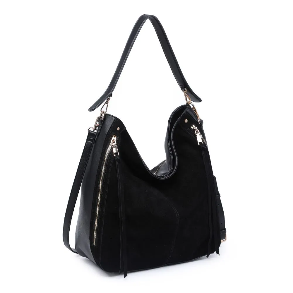 Emilia Hobo