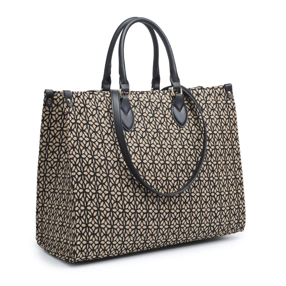 Esme Tote