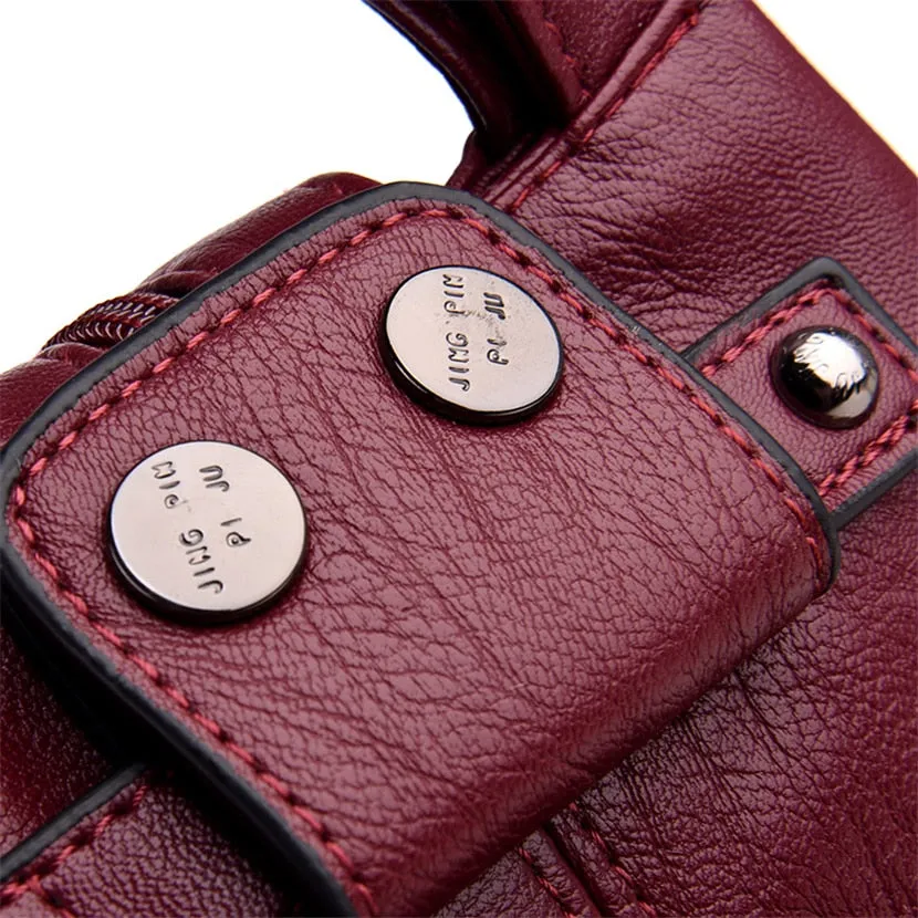Fashion Backpack Female Leather Backpack  Luxury Travel Bag Large Capacity