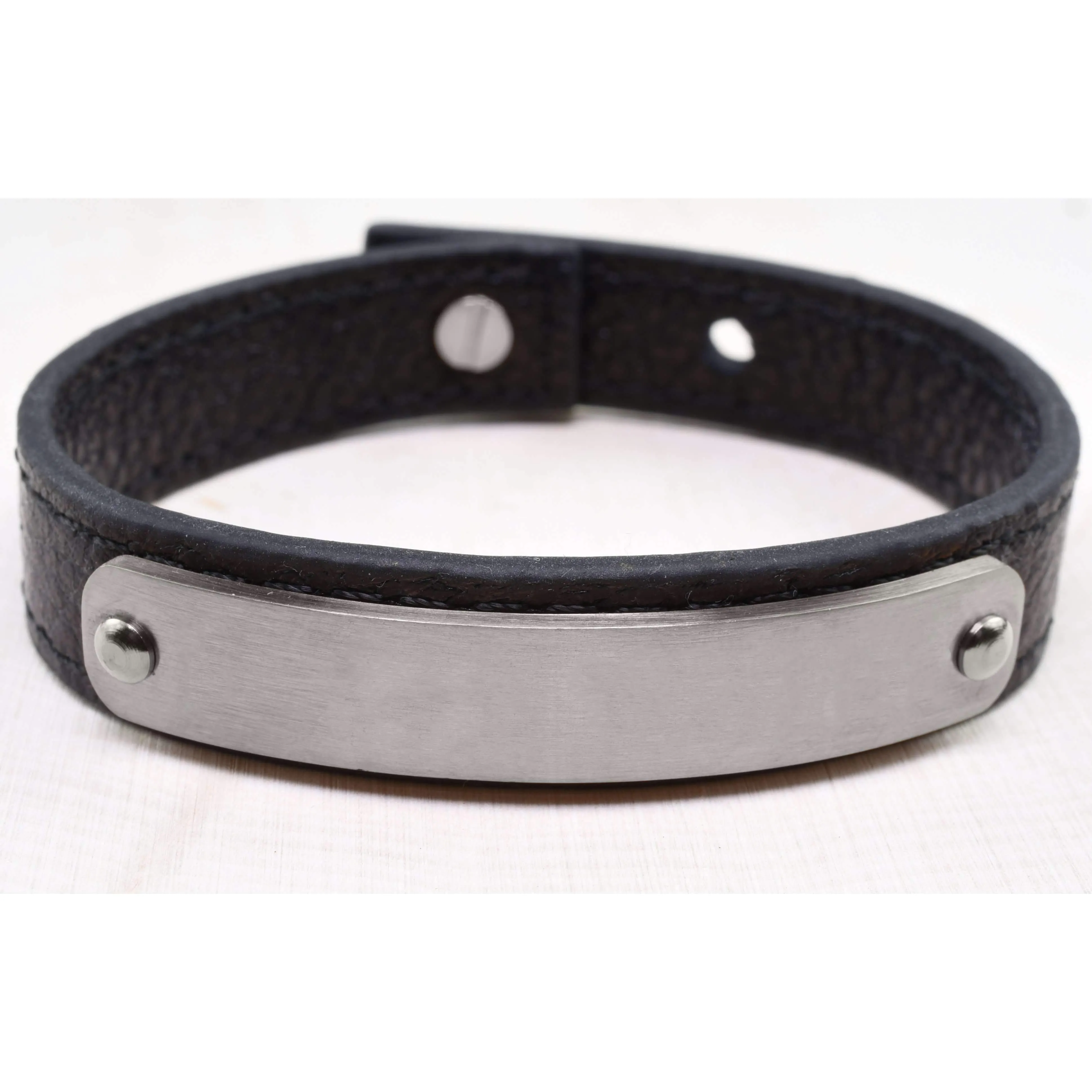 Genuine Leather Simplified Bracelet