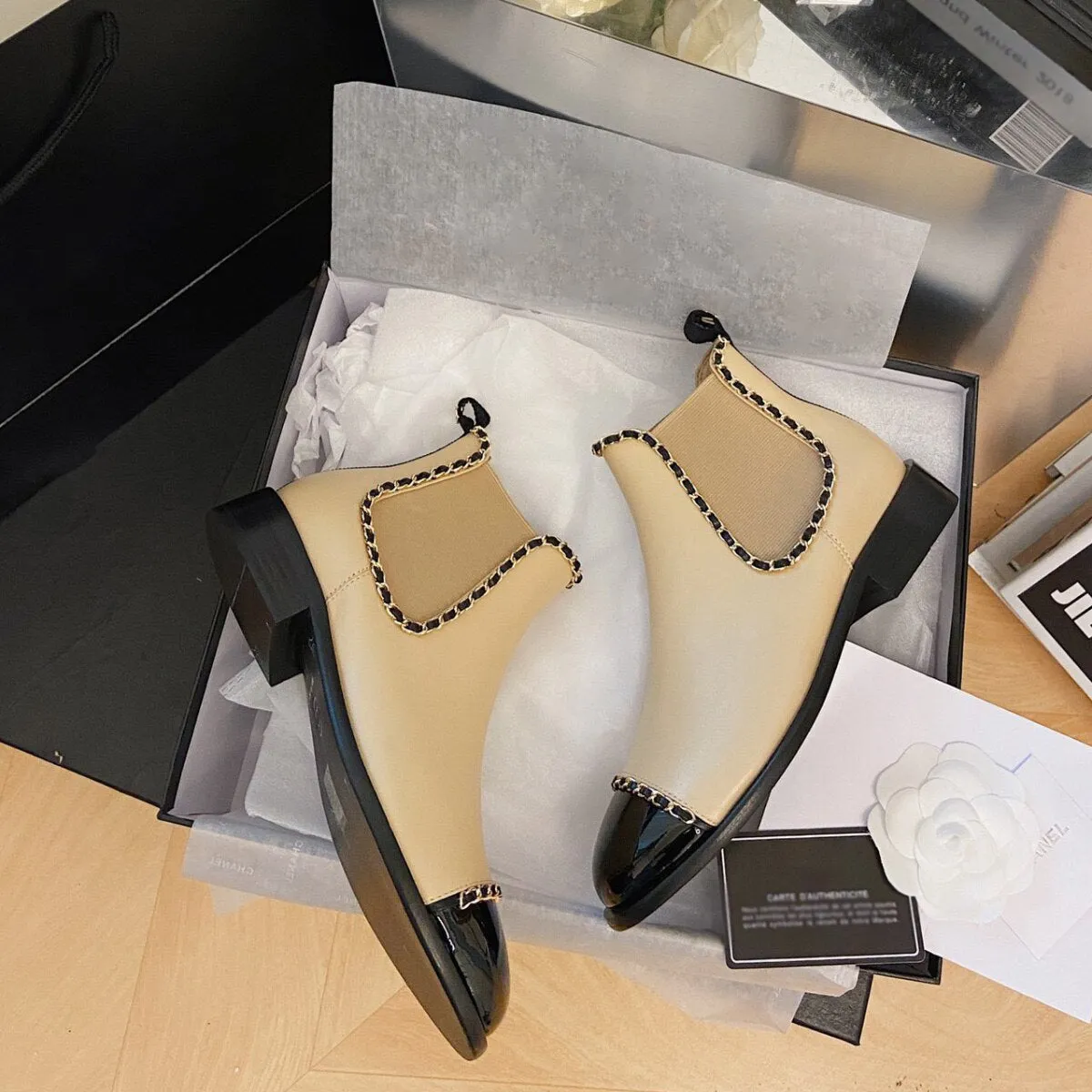Genuine smooth Leather chains-link pull-on Ankle Boots for women