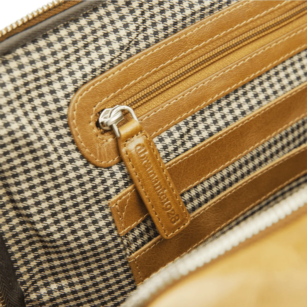 Kronborg 16" Leather Laptop Briefcase - Tan