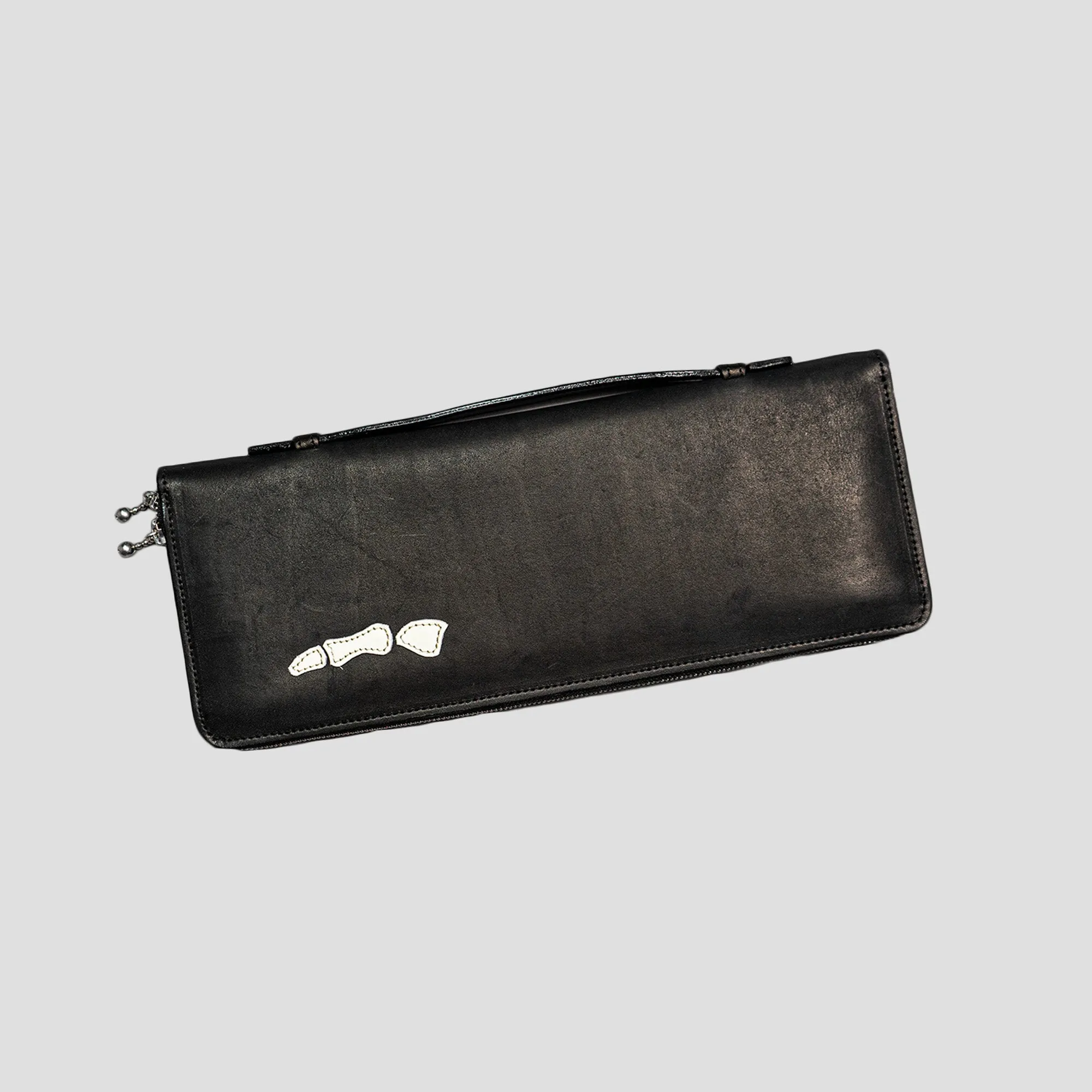 LEATHER BONE HAND PASSCASE