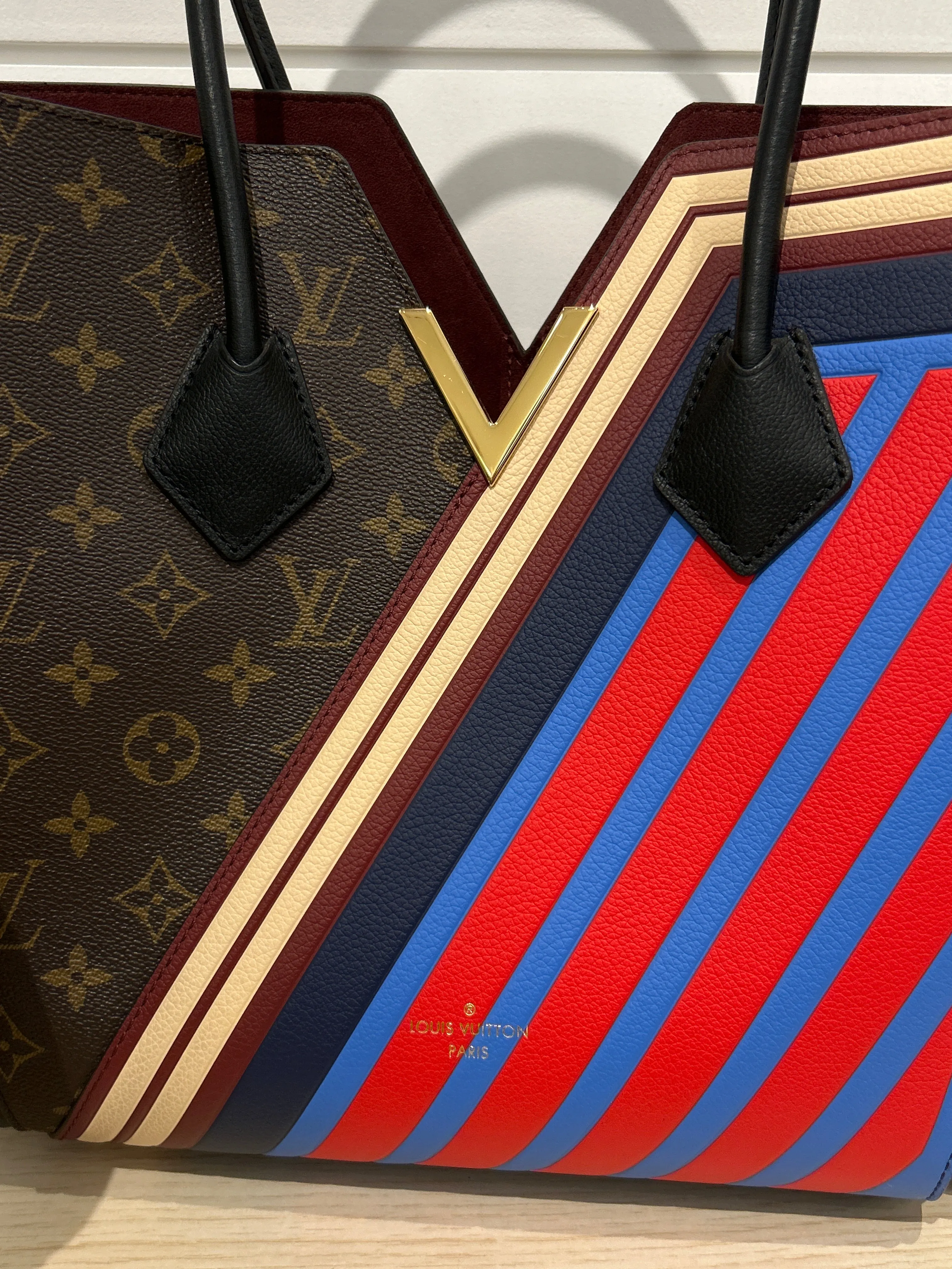 Louis Vuitton Bag, 2017 Calfskin Monogram Canvas Kimono Tote MM