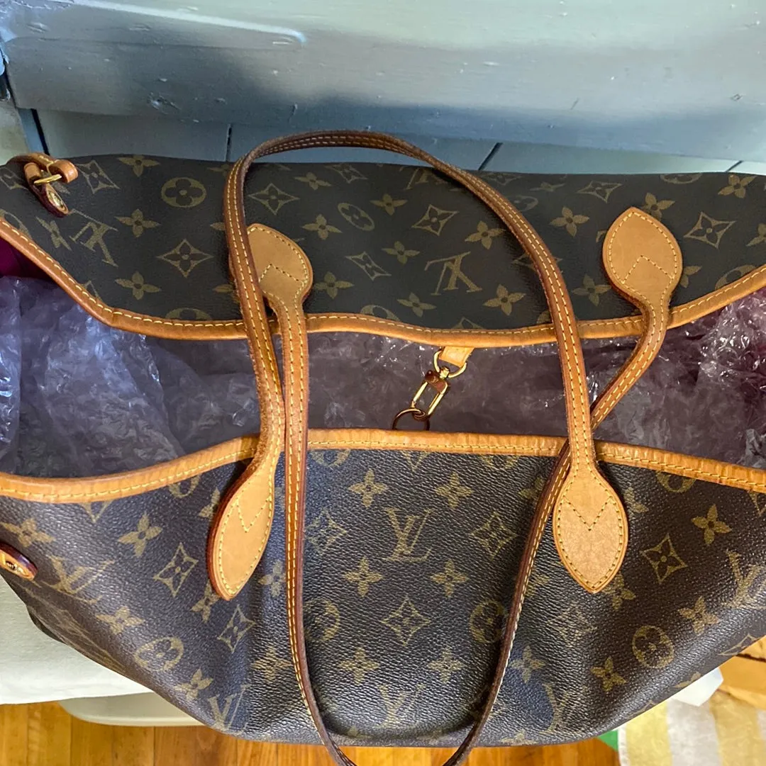 Louis Vuitton Monogram Neverfull GM Tote
