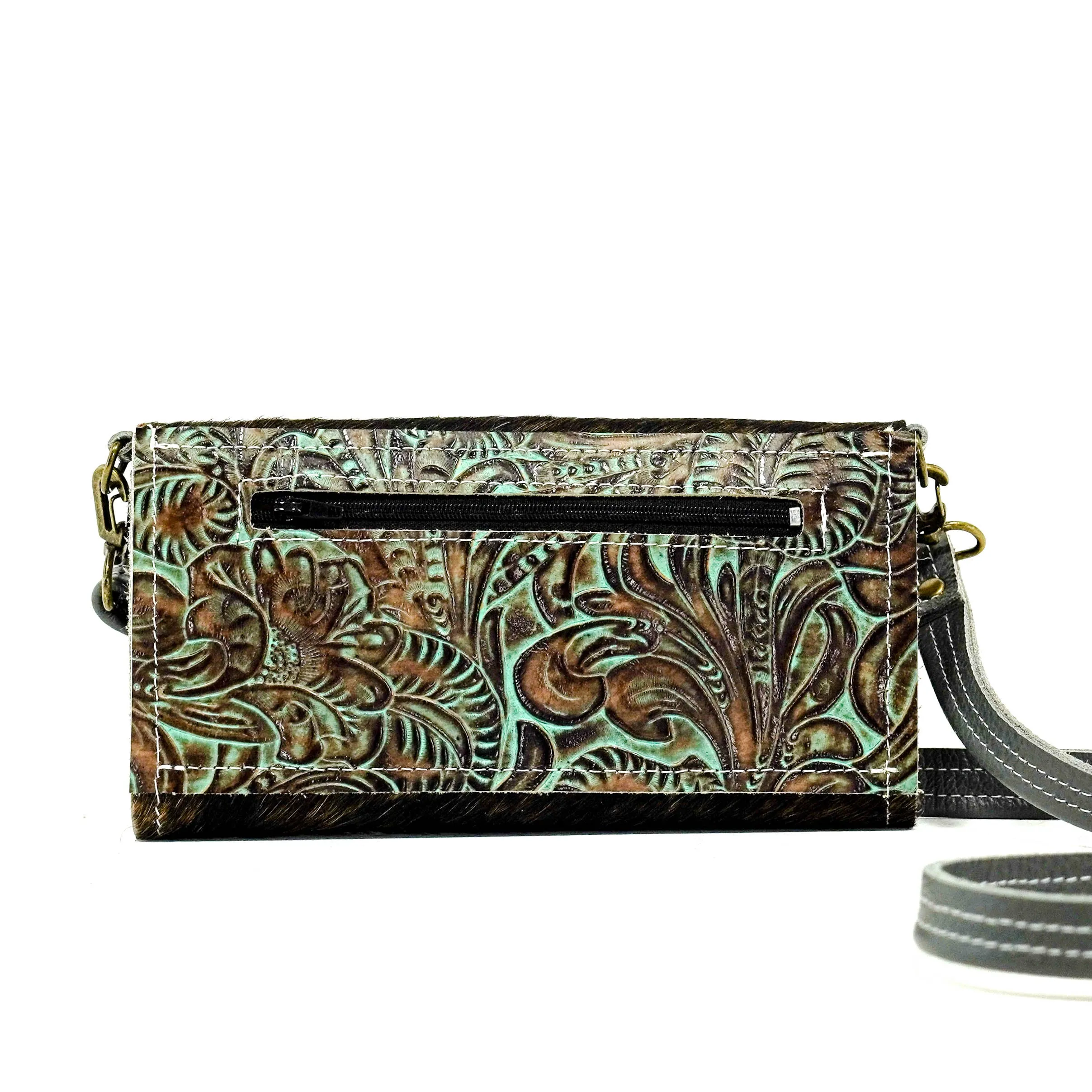 Miranda - Dark Brindle w/ Turquoise Dallas Tool