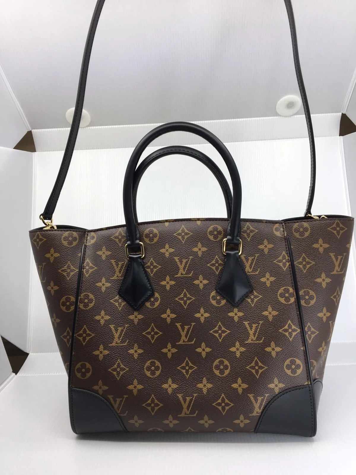 Monogram Phenix MM