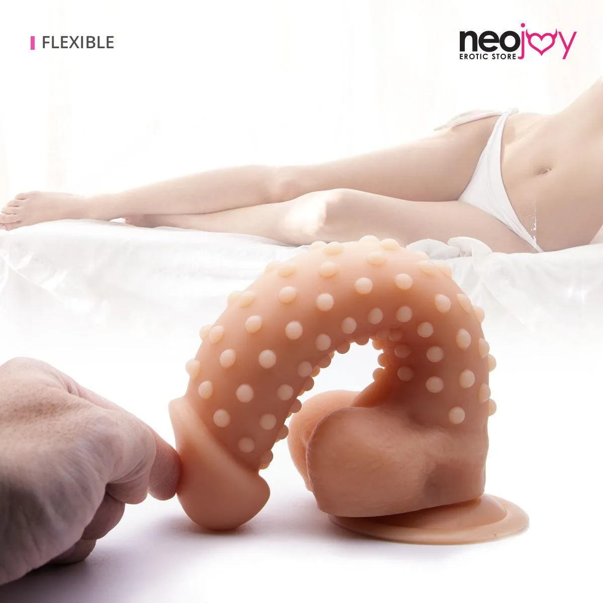 Neojoy - Stimulator Silicone Suction Dildo 7.68