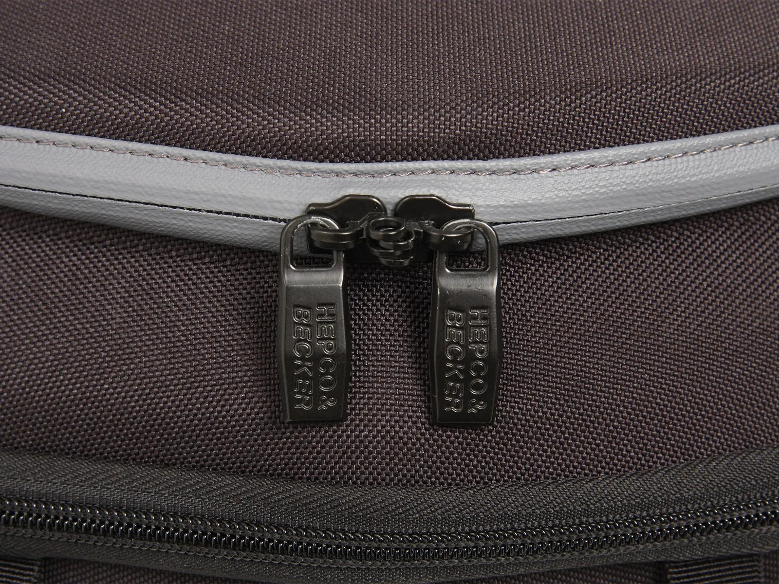 Tail / Rear Bag 17-19L Royster