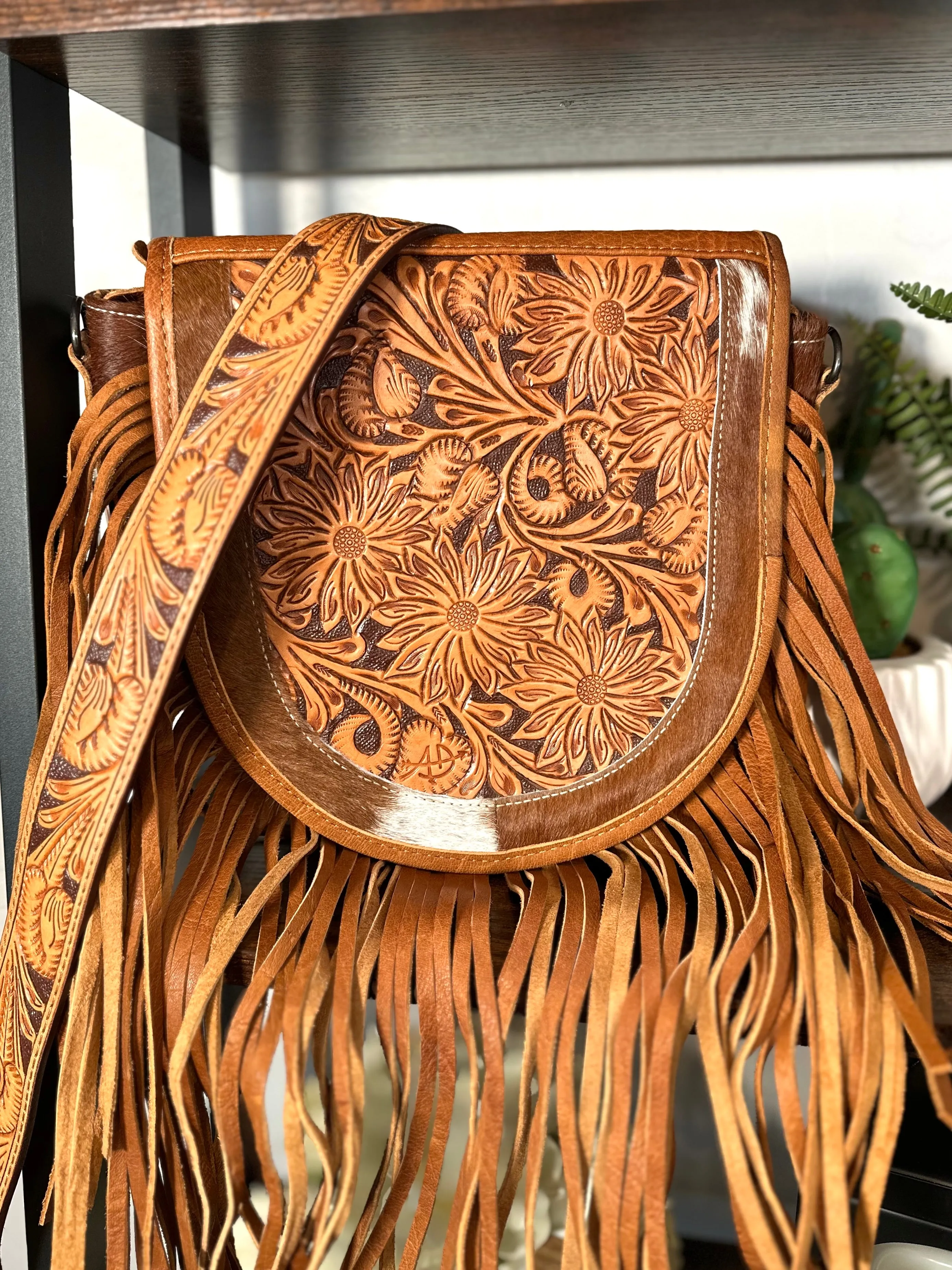Tan Floral Tooled Leather Saddle Bag Style Fringe Handbag