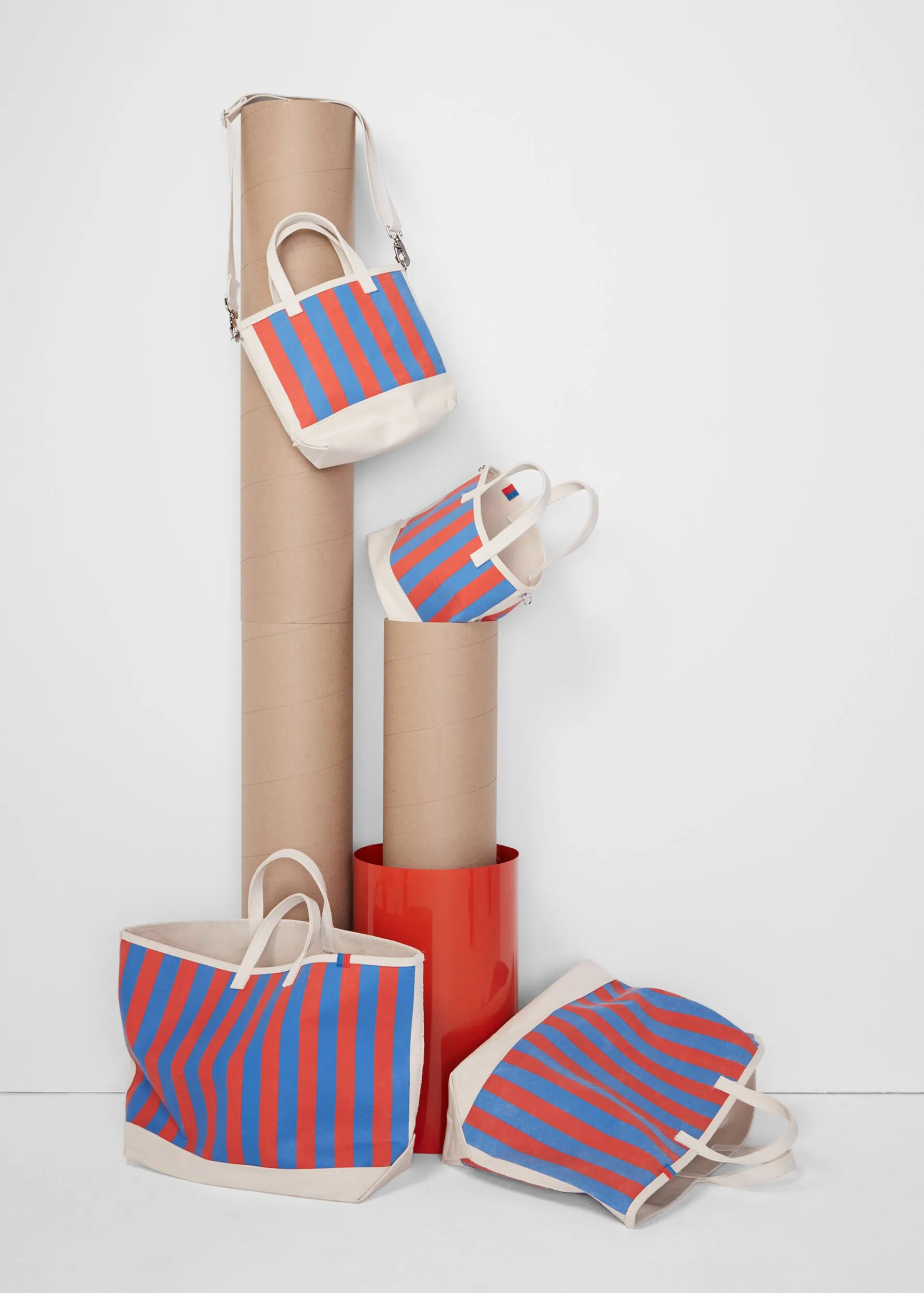 The All Over Striped Tote - Royal/Poppy