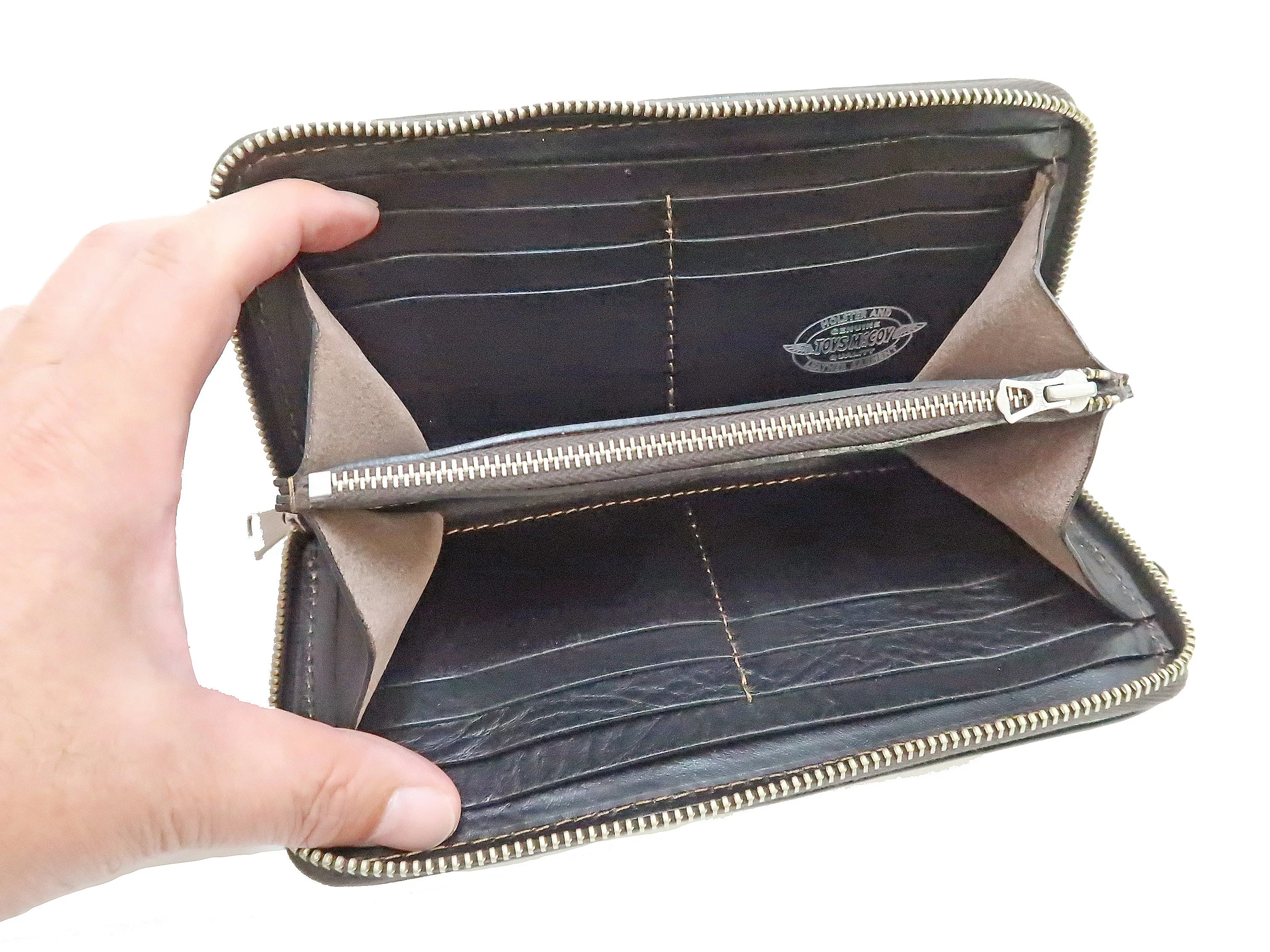 TOYS McCOY Zip-Around Long Leather Wallet Men's Casual Quilted Horsehide Leather Wallet with Three-Sided Zip TMA2506 050 Brown