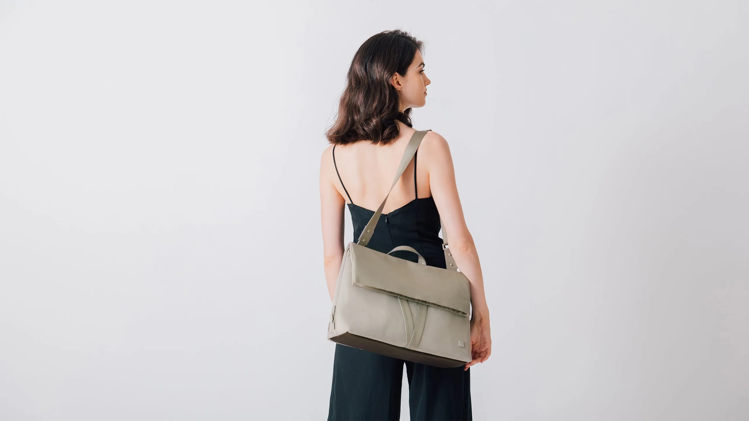 Vespo four-way commuter bag